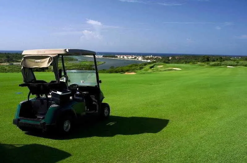 Los Altos Residences La Romana